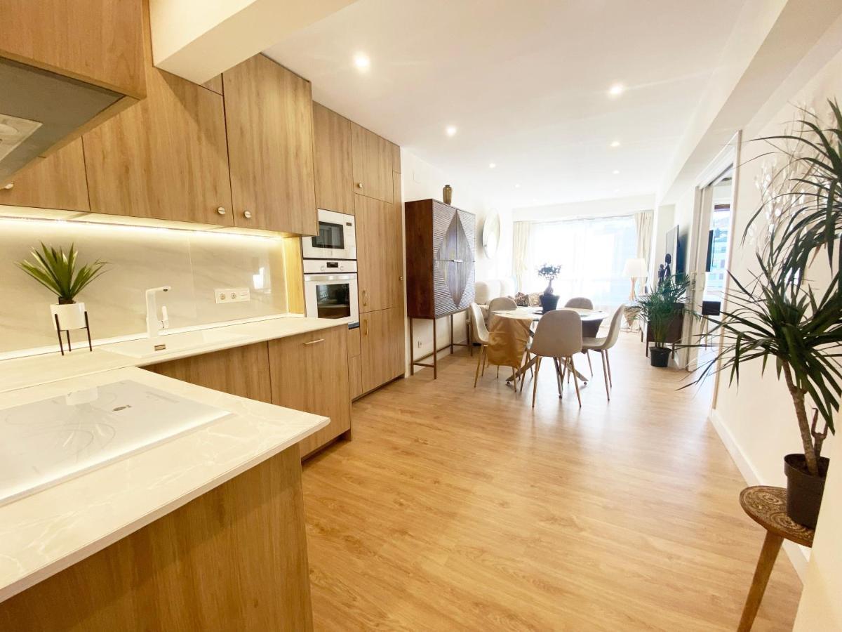 Miramar Luxurious Flat, 3 Double Rooms, Free Parking, Terrace, Completely New Σαν Σεμπαστιάν Εξωτερικό φωτογραφία
