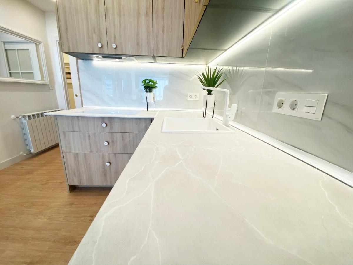 Miramar Luxurious Flat, 3 Double Rooms, Free Parking, Terrace, Completely New Σαν Σεμπαστιάν Εξωτερικό φωτογραφία