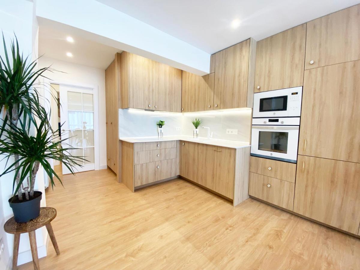 Miramar Luxurious Flat, 3 Double Rooms, Free Parking, Terrace, Completely New Σαν Σεμπαστιάν Εξωτερικό φωτογραφία